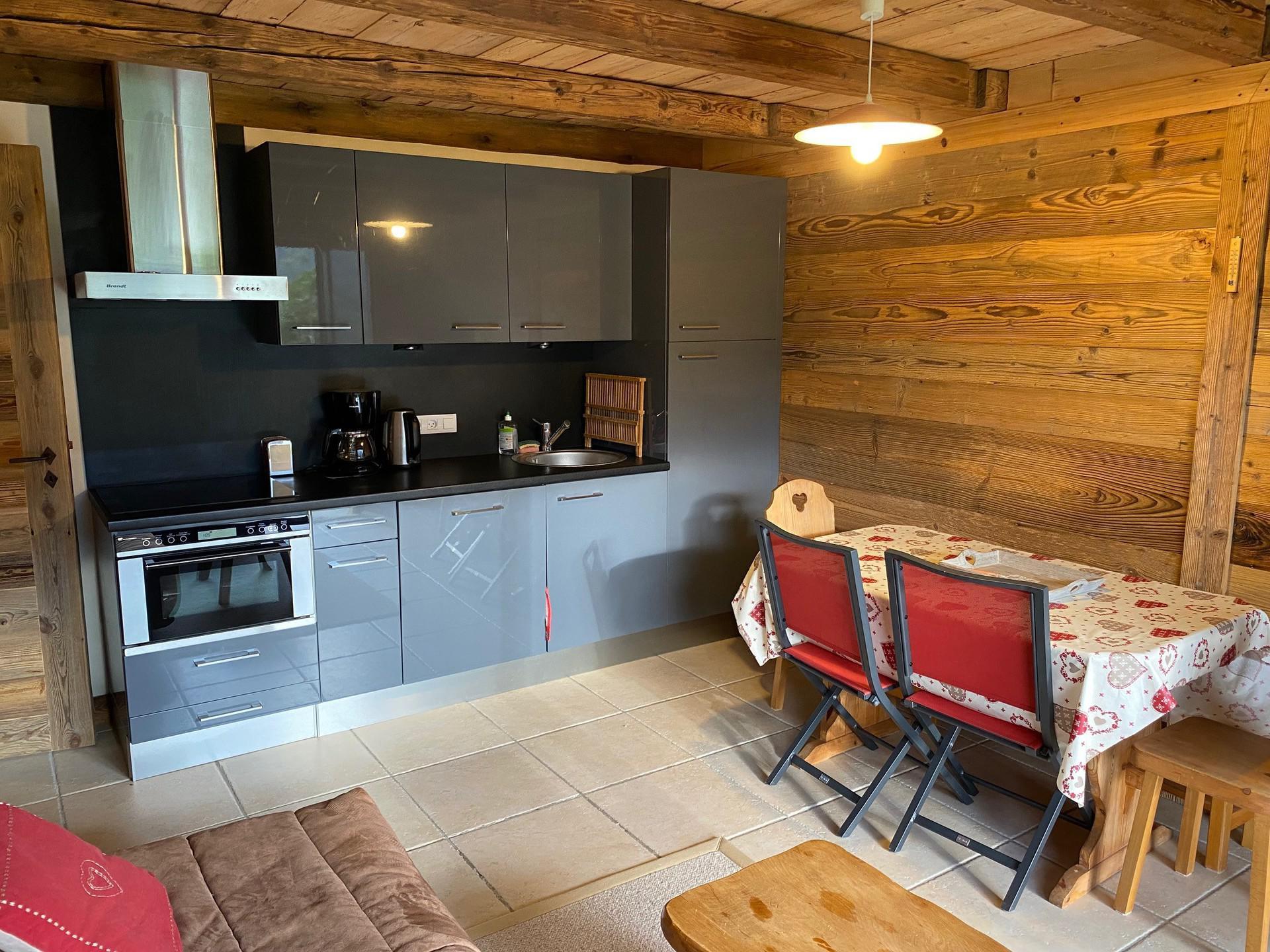 location-appartement-La-Clusaz-6-personnes-1999-2-Alpissime