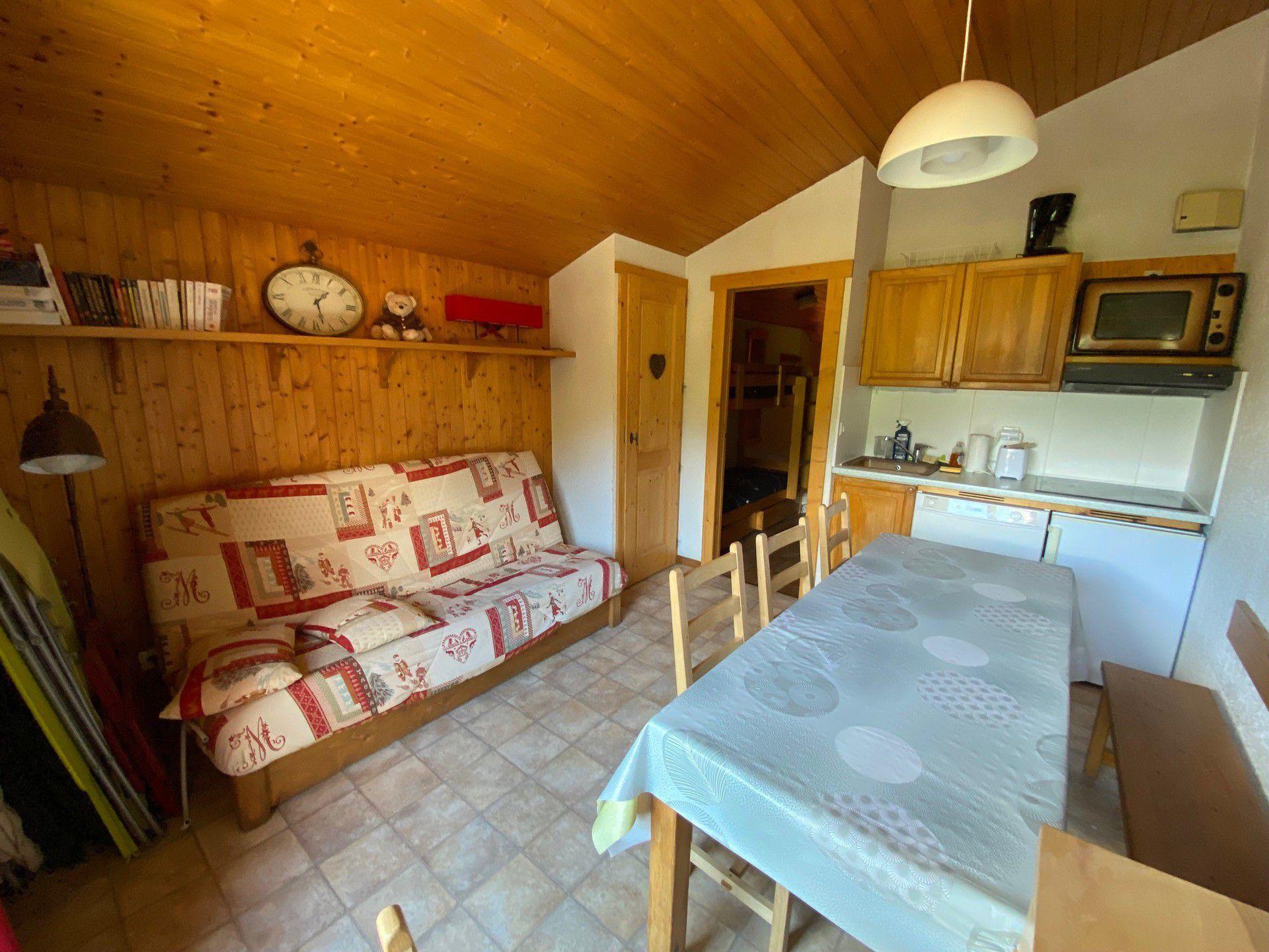 location-appartement-La-Clusaz-6-personnes-2020-5-Alpissime