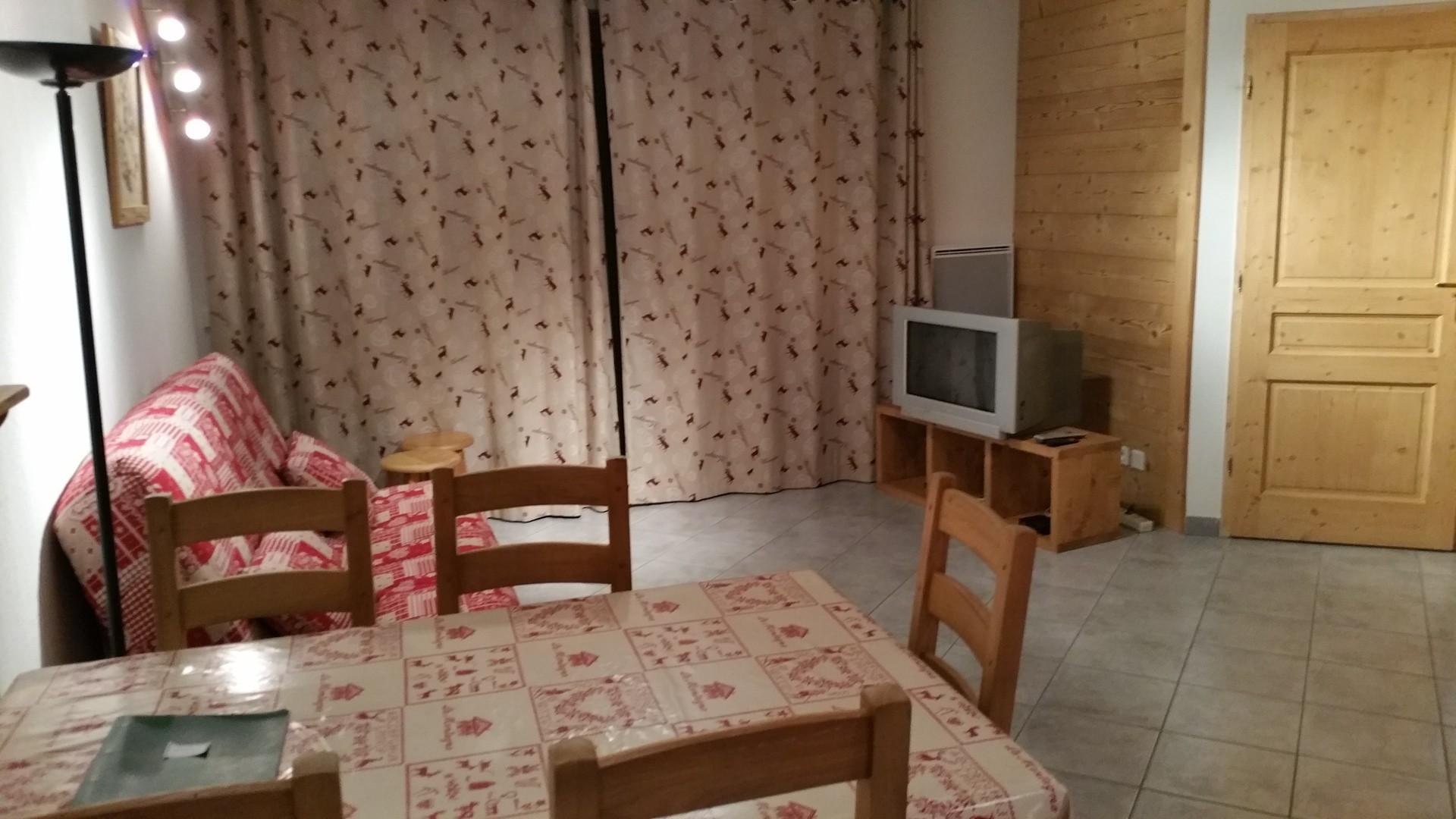 location-appartement-Saint-Jean-de-Sixt-5-personnes-2058-2-Alpissime