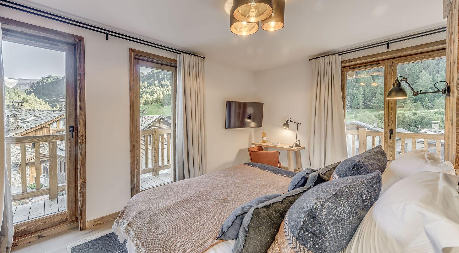 location-chalet-Tignes-1550-Les-Brévières-18-personnes-2220-4-Alpissime