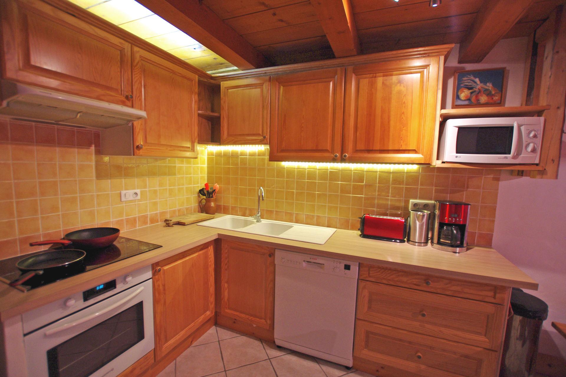 location-appartement-Champagny-en-Vanoise-12-personnes-2393-3-Alpissime