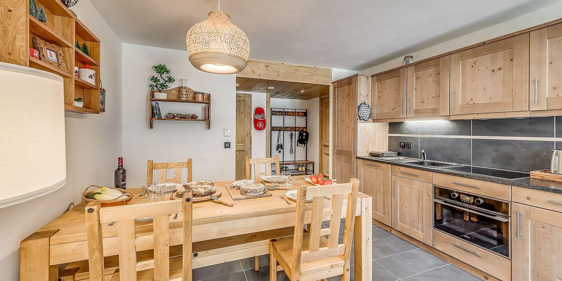 location-appartement-Champagny-en-Vanoise-8-personnes-2401-3-Alpissime