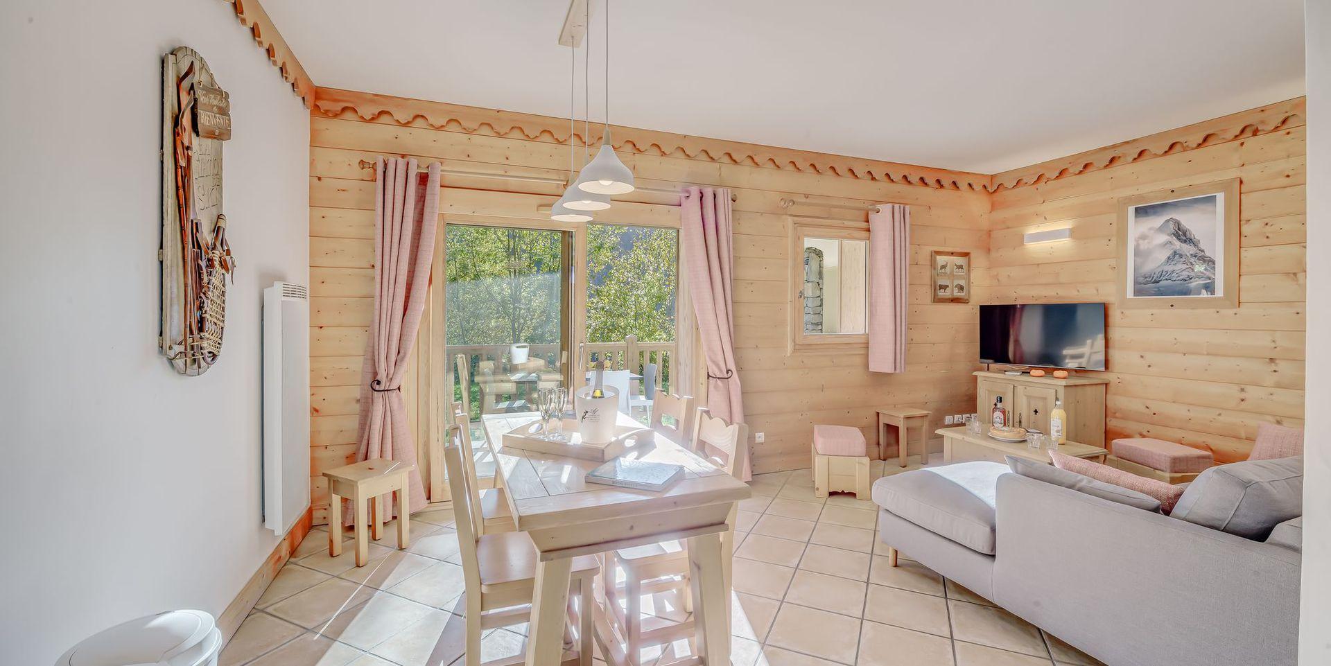 location-appartement-Champagny-en-Vanoise-6-personnes-2434-3-Alpissime