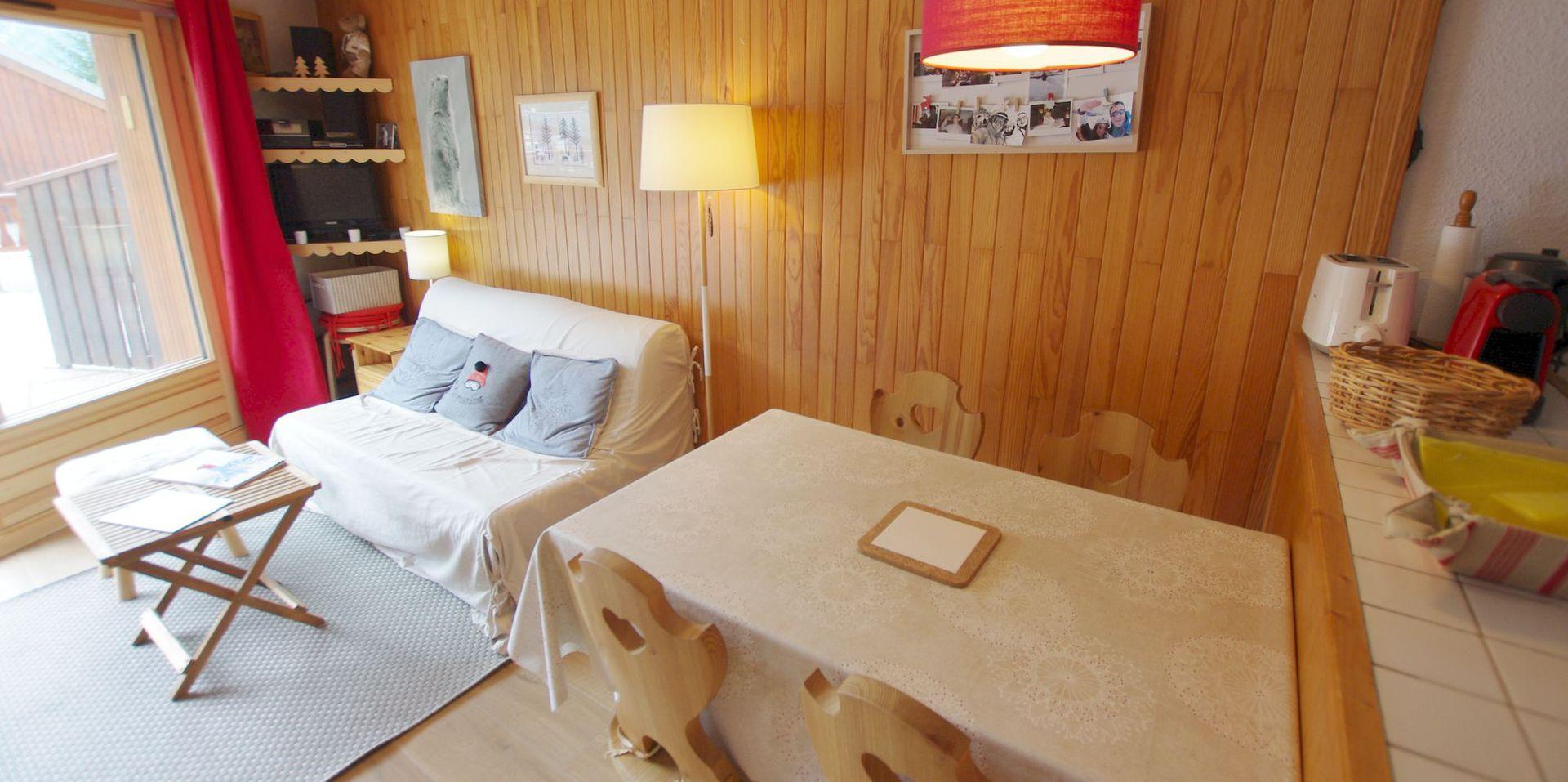 location-appartement-Champagny-en-Vanoise-5-personnes-2477-2-Alpissime