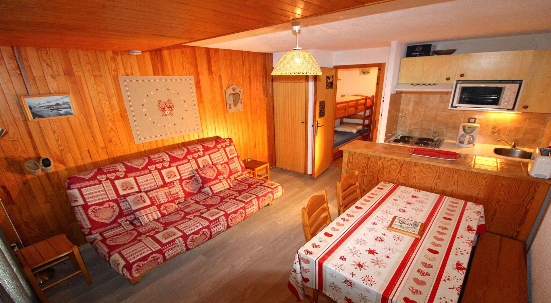 location-appartement-Champagny-en-Vanoise-5-personnes-2483-4-Alpissime
