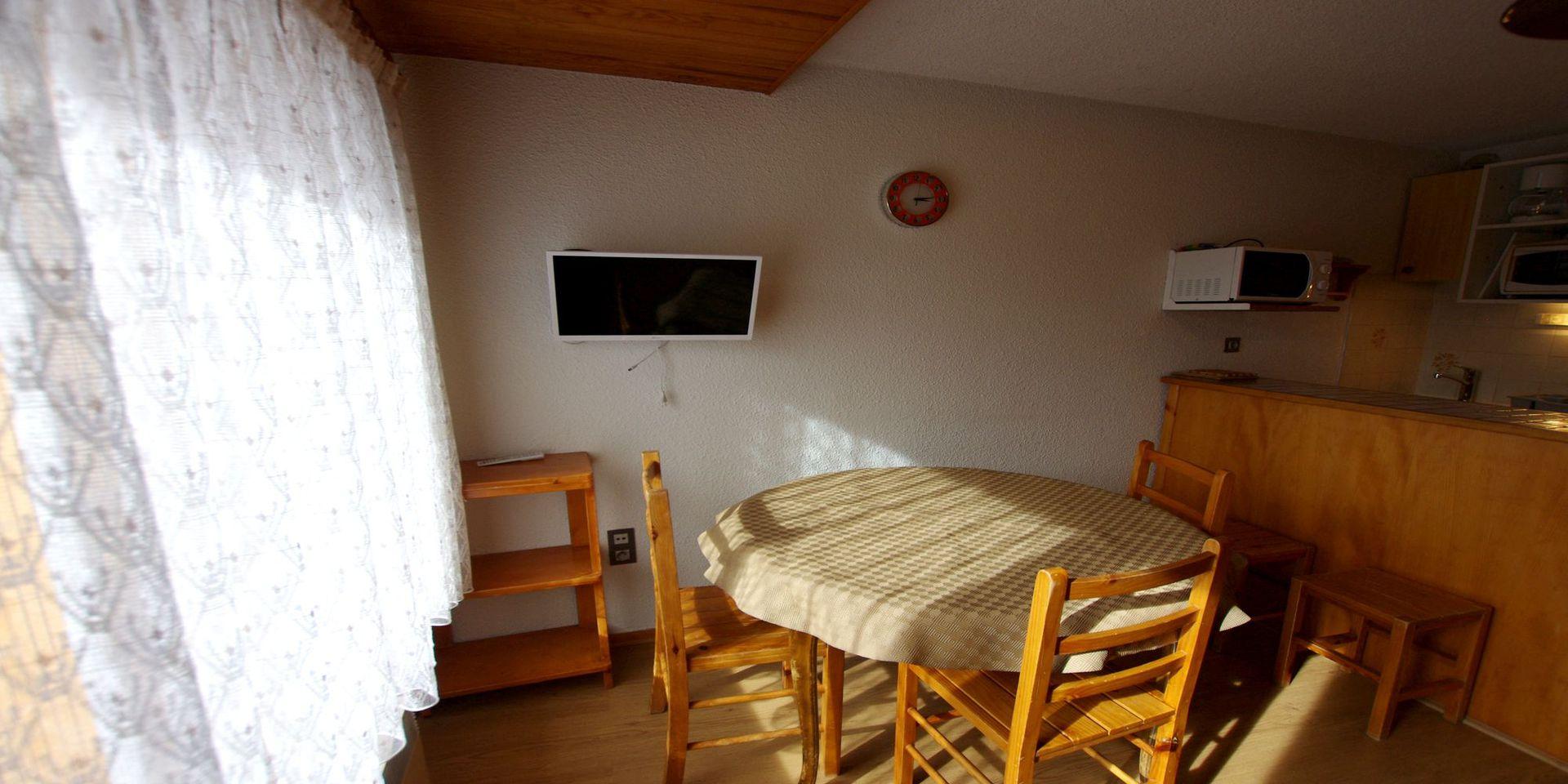location-appartement-Champagny-en-Vanoise-5-personnes-2485-2-Alpissime
