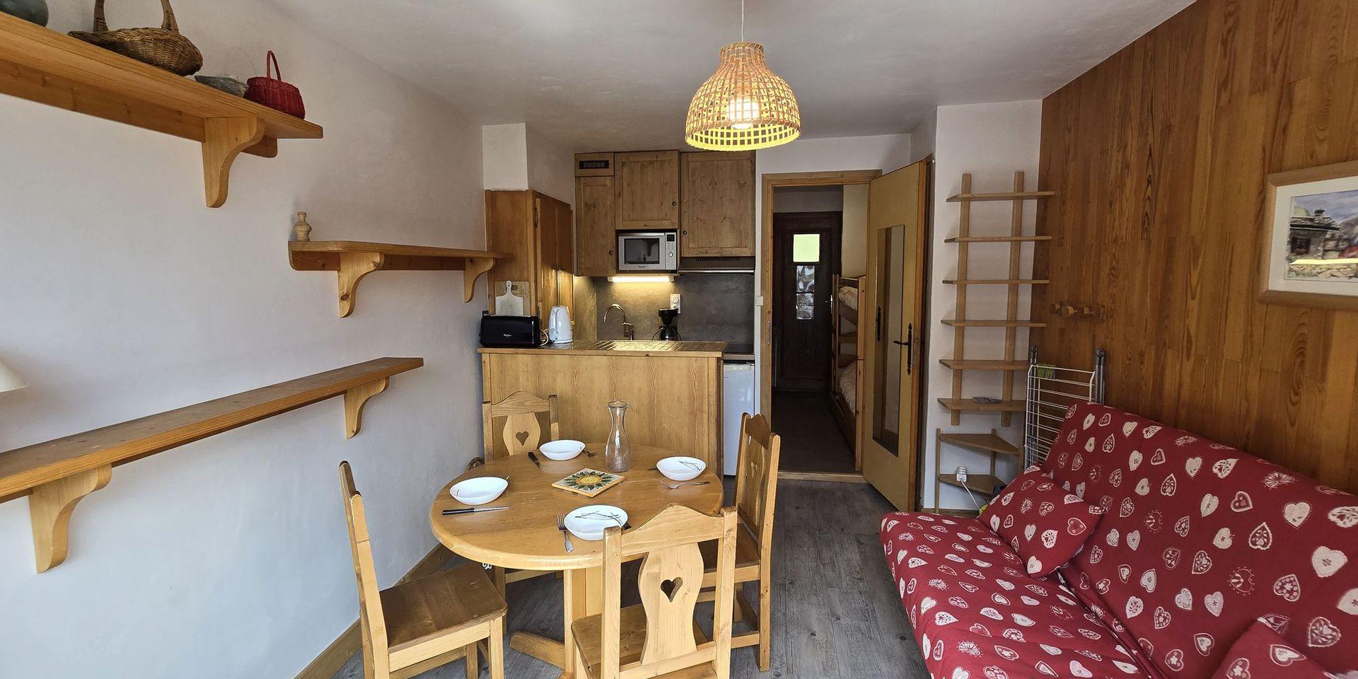 location-studio-Champagny-en-Vanoise-4-personnes-2498-4-Alpissime