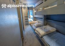 Cabin room 