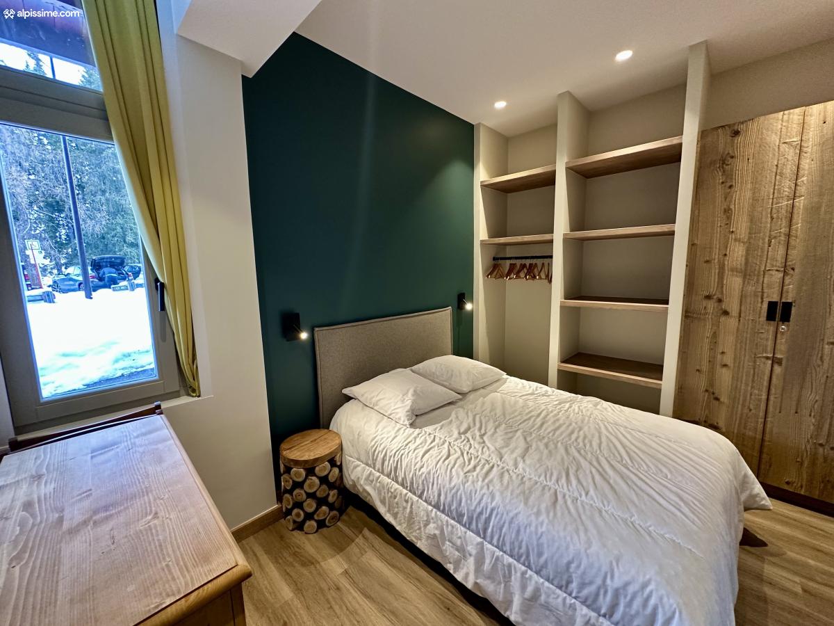 Double bed room