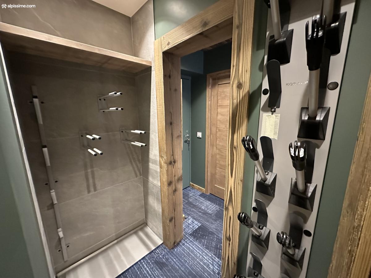 Skiroom